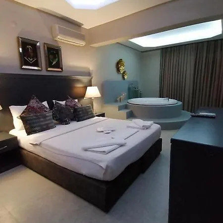 Apartahotel Golden Life